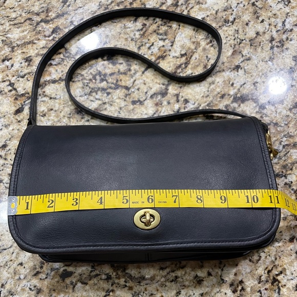 Vintage 1980’s Convertible Clutch in Black - Picture 9 of 16